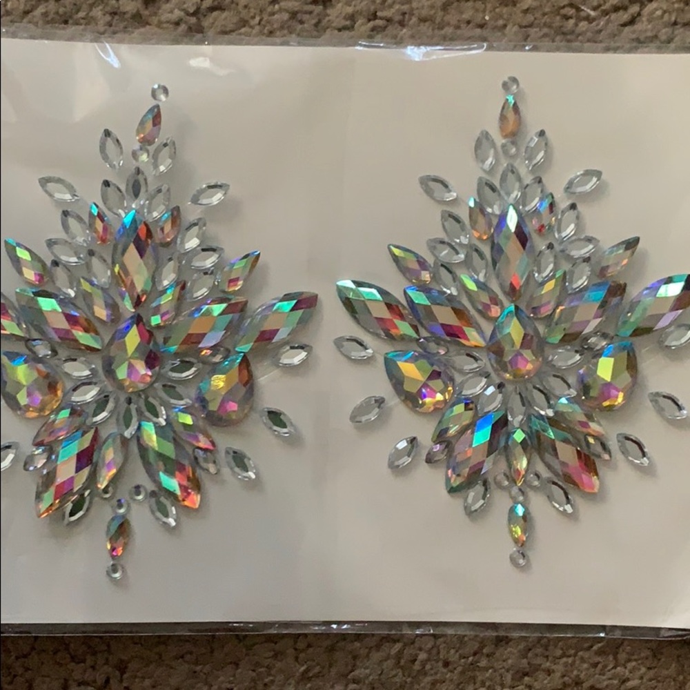 Boob Stick on Jewels